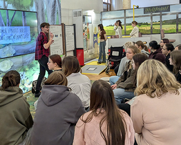 Výstava „Lidé odvedle“ v Západočeském muzeu